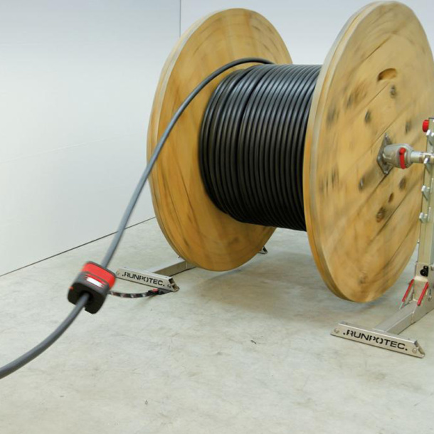 H541035_1.jpg