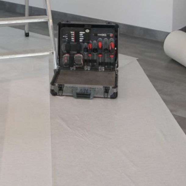R423120_2.jpg